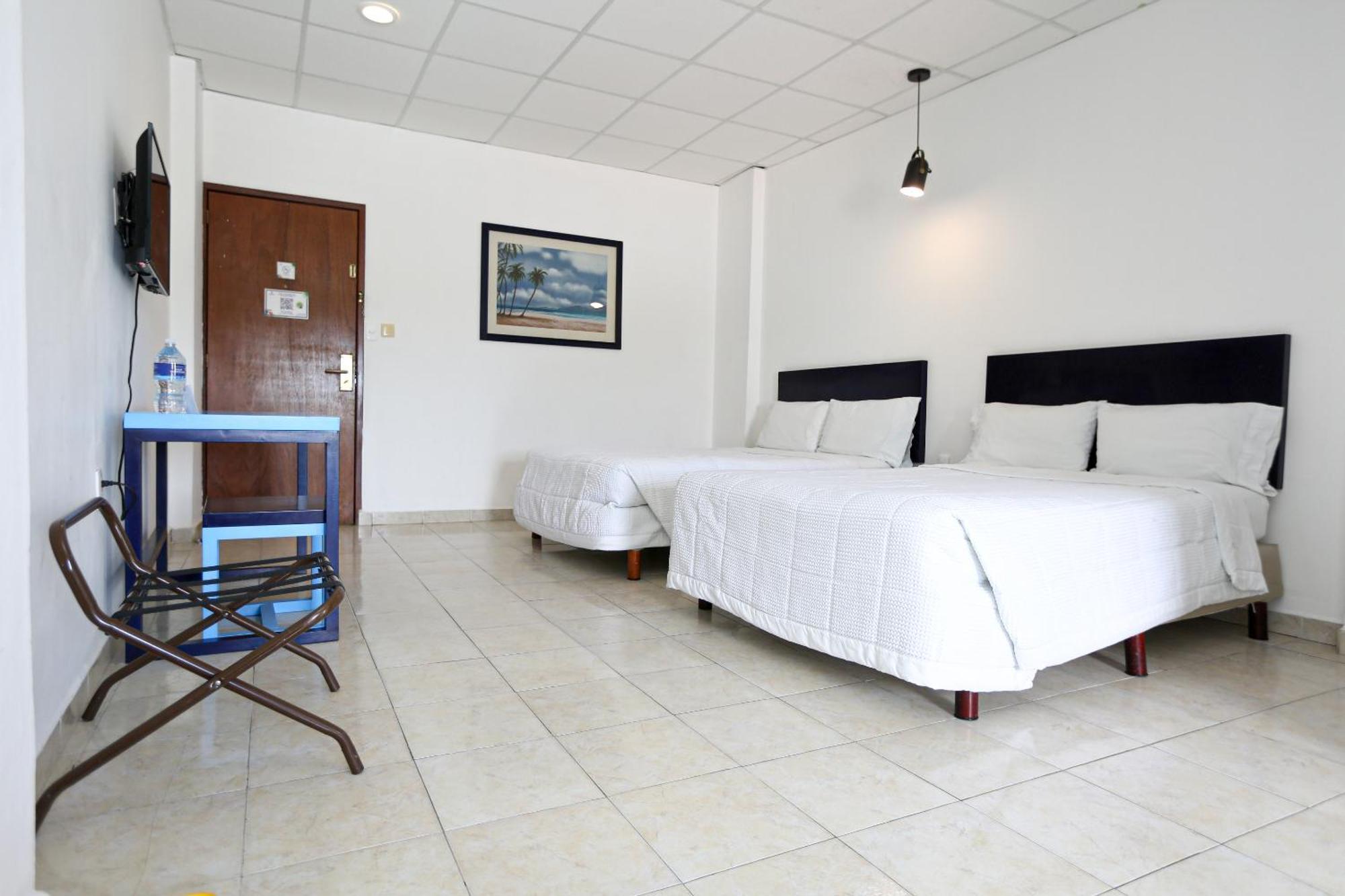 Hotel & Suites Arges - Centro تْشيتومال المظهر الخارجي الصورة