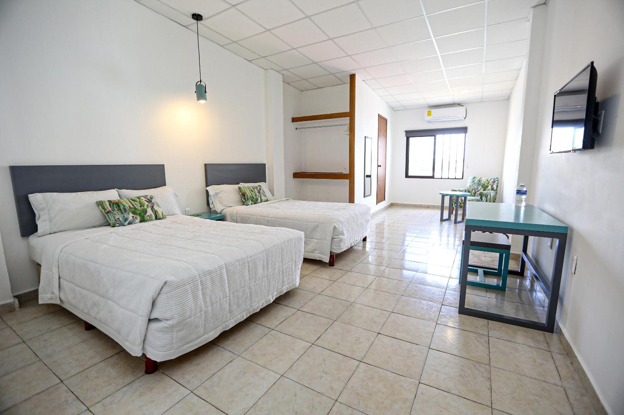 Hotel & Suites Arges - Centro تْشيتومال المظهر الخارجي الصورة