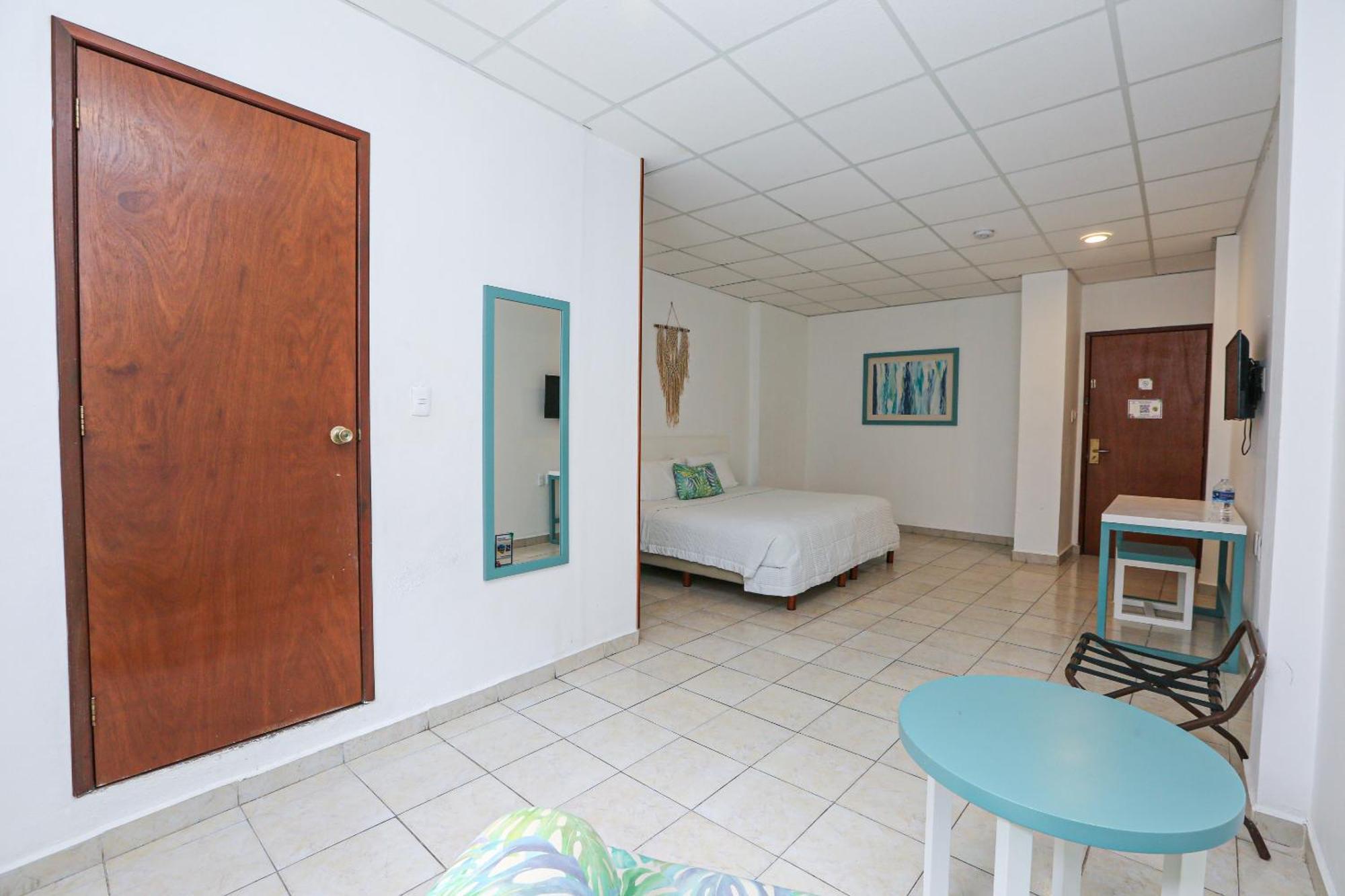 Hotel & Suites Arges - Centro تْشيتومال المظهر الخارجي الصورة
